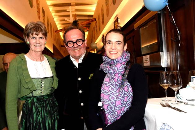 Petra Reinbold Wirtin Clemens Stefanie Baumgaertner CSU Buergermeister Kandidat Muenchen 18.02.2026 Zum Franziskaner Aschermittwoch Fischessen Foto Muenchen