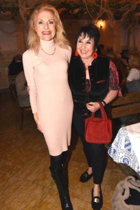Birgit Muth Moderatorin Uschi Ackermann Kaefer Witwe Muenchen 18.02.2026 Zum Franziskaner Aschermittwoch Fischessen Foto Muenchen