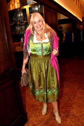 Marion Kueffer Muenchen 18.02.2026 Zum Franziskaner Aschermittwoch Fischessen Foto Muenchen