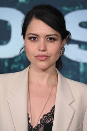 LOS ANGELES, CALIFORNIA FEBRUARY 18 Alyssa Diaz at the premiere of Hulus Paradise Season 2 at Paramount Theatre on February 18, 2026 in Los Angeles, California Credit Michael Mattes AdMedia 453232 2026 02 19  Copyright: xAdMediax STAR_453232_068