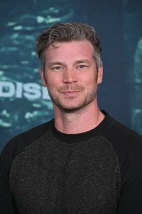 LOS ANGELES, CALIFORNIA FEBRUARY 18 Derek Theler at the premiere of Hulus Paradise Season 2 at Paramount Theatre on February 18, 2026 in Los Angeles, California Credit Michael Mattes AdMedia 453232 2026 02 19  Copyright: xAdMediax STAR_453232_122