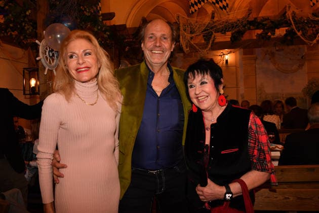 Birgit Muth, Manfred Hielscher und Uschi Ackermann Aschermittwoch Fischessen Zur Franziskaner München ( 18. Februar 2026