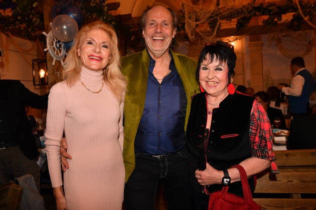 Birgit Muth, Manfred Hielscher und Uschi Ackermann Aschermittwoch Fischessen Zur Franziskaner München ( 18. Februar 2026