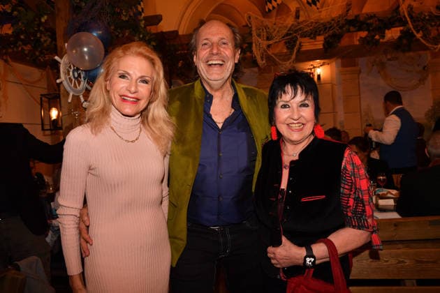 Birgit Muth, Manfred Hielscher und Uschi Ackermann Aschermittwoch Fischessen Zur Franziskaner München ( 18. Februar 2026