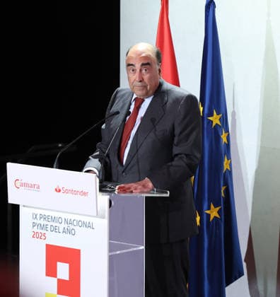 Felipe VI presides over the presentation of the IX edition of the National SME of the Year Award The president of Santander Spain, Luis Isasi during the presentation of the IX edition of the National SME of the Year Award, on February 19, 2026, in Madrid Spain The National SME of the Year Award is an award that recognizes the work of small and medium-sized Spanish companies and their initiatives in internationalization, innovation, digitalization, training and employment, and sustainability 19 FEBRUARY 2026 Marta Ferná Madrid Madrid Madrid Spain  Copyright: xMartaxFernandezx 7305756