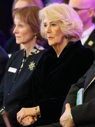 19 02 2026. London, United Kingdom. Her Majesty The Queen, as Patron, during a visit to Sinfonia Smith Square Hall. Her Majesty watched young scholars from the Tri-Borough Music Hub rehearse and perform with the Sinfonia Smith Square Orchestra. In the Crypt, the Queen was shown drawings of the proposed restoration works to create a 21st century performance facility which will allow pioneering education programmes to reach over 10,000 people annually as part of The HallÕs ÔDoors Open Capital ProjectÕ.  Copyright: xAndrewxParsonsx xParsonsxMediax PAR-9188-0013