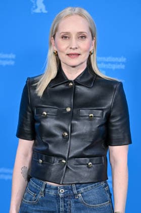 76th Berlin Film Festival Photocall The Testament Of Ann Lee Mona Fastvold attending the photocall of the movie The Testament Of Ann Lee during 76th Berlin International Film Festival in Berlin, Germany on 19 February 2026. Photo by Julien Reynaud APS-Medias ABACAPRESS.COM Berlin  Copyright: xReynaudxJulien APS-Medias ABACAx