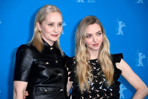 Mona Fastvold und Amanda Seyfried beim Photocall zum Kinofilm The Testament of Ann Lee auf der Berlinale 2026 76. Internationale Filmfestspiele Berlin im Hotel Grand Hyatt. Berlin, 19.02.2026
