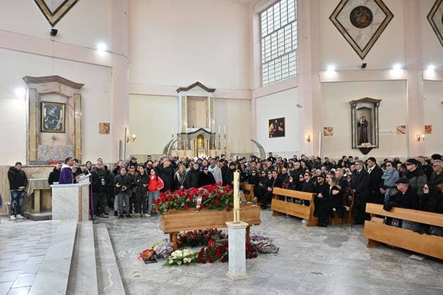 Naples. Funeral of Vincenzo D Agostino, lyricist for Gigi D Alessio, Sal Da Vinci, and many other artists.  Copyright: xFelicexDexMartinox xipa-agency.netx xFelicexDexMartinox IPA_Agency_IPA71733429