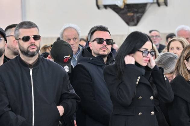 Naples. Funeral of Vincenzo D Agostino, lyricist for Gigi D Alessio, Sal Da Vinci, and many other artists. Pictured: Andrea Sannino.  Copyright: xFelicexDexMartinox xipa-agency.netx xFelicexDexMartinox IPA_Agency_IPA71733477