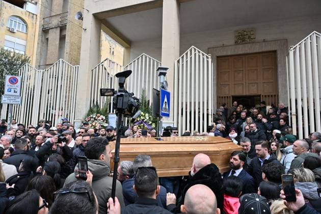 Naples. Funeral of Vincenzo D Agostino, lyricist for Gigi D Alessio, Sal Da Vinci, and many other artists.  Copyright: xFelicexDexMartinox xipa-agency.netx xFelicexDexMartinox IPA_Agency_IPA71733524