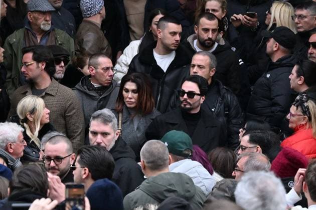Naples. Funeral of Vincenzo D Agostino, lyricist for Gigi D Alessio, Sal Da Vinci, and many other artists. Pictured: Tony Colombo and Tina Rispoli.  Copyright: xFelicexDexMartinox xipa-agency.netx xFelicexDexMartinox IPA_Agency_IPA71733535