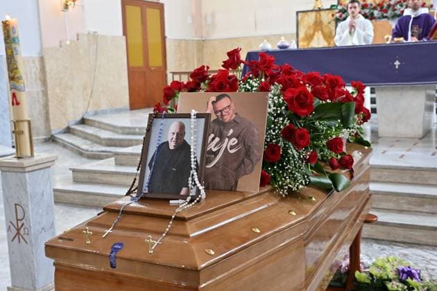 Naples. Funeral of Vincenzo D Agostino, lyricist for Gigi D Alessio, Sal Da Vinci, and many other artists.  Copyright: xFelicexDexMartinox xipa-agency.netx xFelicexDexMartinox IPA_Agency_IPA71733466