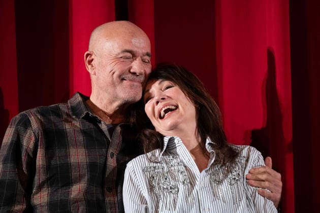 v.l. Schauspieler Heiner LAUTERBACH, Schauspielerin Iris BERBEN, Buehnenpraesentation nach dem Film ,,Ein fast perfekter Antrag,, den die Lichtburg in Essen als Vorpremiere in ihrer Reihe Seniorenkino zeigt, 19.02.2026.