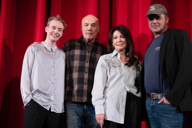 v.l. Schauspieler Jonathan PERLETH, Schauspieler Heiner LAUTERBACH, Schauspielerin Iris BERBEN, Regisseur Marc ROTHEMUND, Buehnenpraesentation nach dem Film ,,Ein fast perfekter Antrag,, den die Lichtburg in Essen als Vorpremiere in ihrer Reihe Seniorenkino zeigt, 19.02.2026.