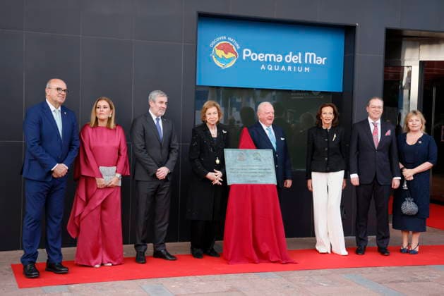 Presentation of the Gorilla 2024 Award to Queen Sofia Family photo at the arrival of the Gorilla 2024 Award, on February 19, 2026, in Las Palmas de Gran Canaria, Canary Islands Spain The award is given in recognition of her commitment to biodiversity conservation 19 FEBRUARY 2026 LAS PALMAS CANARIAS QUEEN SOFIA ROYALTY PRIZE Europa Press Canary Islands 19 02 2026 Las Palmas de Gran Canaria Island Las Palmas de Gran Canaria Island Spain  Copyright: xEuropaxPressxCanariasx 7307451