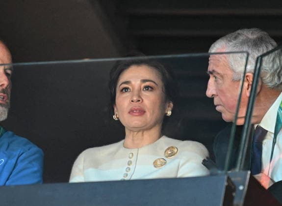 Winter Olympics - Thai Queen Suthida At Ice Hockey Arena Queen of Thailand Suthida Bajrasudhabimalalakshana is seen in the stands during the Women s Gold Medal match between the United States and Canada on day 13 of the Milano Cortina 2026 Winter Olympic games at Milano Santagiulia Ice Hockey Arena on February 19, 2026 in Milan, Italy. Photo by JMP ABACAPRESS.COM Milan Italy  Copyright: xJMP ABACAx