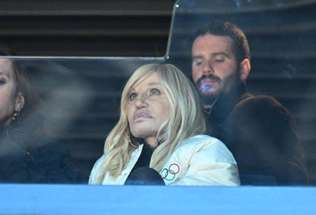 Winter Olympics - Donatella Versace At Ice Hockey Arena Italian fashion designer Donatella Francesca Versace is seen in the stands during the Women s Gold Medal match between the United States and Canada on day 13 of the Milano Cortina 2026 Winter Olympic games at Milano Santagiulia Ice Hockey Arena on February 19, 2026 in Milan, Italy. Photo by JMP ABACAPRESS.COM Milan Italy  Copyright: xJMP ABACAx