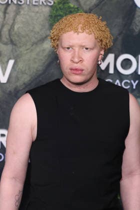 World Premiere Of Apple TV+ s Monarch: Legacy Of Monsters Season 2 Shaun Ross at the World Premiere Of Apple TV+ s Monarch: Legacy Of Monsters Season 2 held at the TCL Chinese Theatre IMAX on February 19, 2026 in Hollywood, Los Angeles, California, United States., Credit:Xavier Collin Avalon USA, Hollywood  Copyright: xXavierxCollinx xAvalonx 1076624513