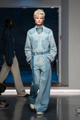 Ksenia Schnaider - Runway - LFW February 2026 A model walks the runway at the Ksenia Schnaider Fashion show during London Fashion Week, Credit:Lounis Tiar Avalon United Kingdom, London  Copyright: xLounisxTiarx xAvalonx 1076583456