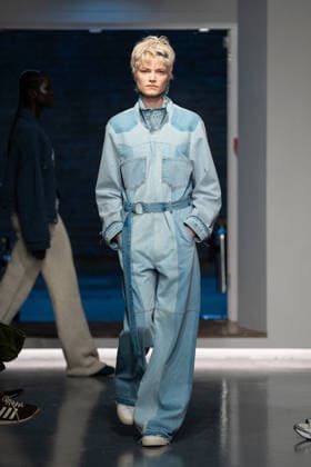LFW - Ksenia Schnaider Runway A model walks the runway at the Ksenia Schnaider fashion show during London Fashion Week held in London, United Kingdom on February 19, 2026 Photo by LouniPhotography ABACAPRESS.COM London United Kingdom  Copyright: xLounisPhotography ABACAx