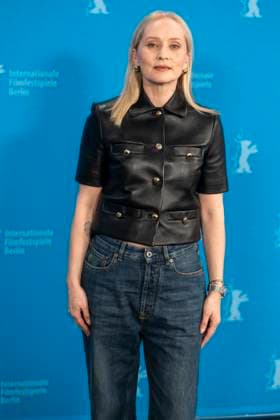abb Mona Fastvold norwegische Filmschauspielerin beim Photocall zum Kinofilm Teh Testament of Ann Lee auf der Berlinale 2026 76.Internationale Filmfestspiele Berlin im Hotel Grand Hyatt in Berlin am 19.02.2026 Berlin Deutschland