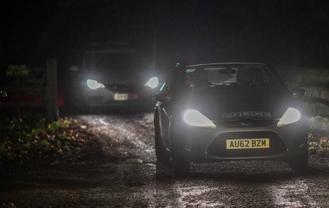 Police search home of Andrew Mountbatten-Windsor after arrest SANDINGHAM, NORFOLK, UNITED KINGDOM - FEBRUARY 20: Police are seen entering and leaving the home of Andrew Mountbatten-Windsor at Wood Farm on the Sandringham estate in Norfolk, United Kingdom, on February 20, 2026, following his arrest on suspicion of misconduct in public office. The operation is part of an ongoing investigation into allegations related to the alleged sharing of confidential information during his time as the UK’s special trade envoy. Stuart Brock Anadolu Norfolk United Kingdom. Editorial use only. Please get in touch for any other usage.  Copyright: x2026xAnadoluxStuartxBrockx