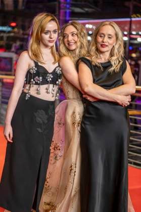 abb Viola Prettejohn Amanda Seyfried and Mona Fastvold auf dem roten Teppich bei der Film Premiere The Testament of Ann Leeauf der Berlinale 76. Internationale Filmfestspiele im Berlinale Palast am Donnerstag 19.Februar 2026 in Berlin Berlin Deutschland