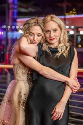 abb Amanda Seyfried and Mona Fastvold auf dem roten Teppich bei der Film Premiere The Testament of Ann Leeauf der Berlinale 76. Internationale Filmfestspiele im Berlinale Palast am Donnerstag 19.Februar 2026 in Berlin Berlin Deutschland
