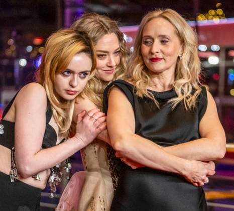 abb Viola Prettejohn Amanda Seyfried and Mona Fastvold auf dem roten Teppich bei der Film Premiere The Testament of Ann Leeauf der Berlinale 76. Internationale Filmfestspiele im Berlinale Palast am Donnerstag 19.Februar 2026 in Berlin Berlin Deutschland