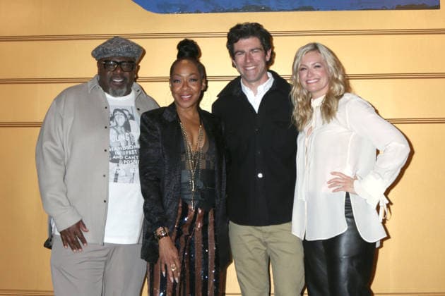 USA - The Neighborhood Series Wrap Party - Studio City LOS ANGELES - FEB 19: Cedric the Entertainer, Tichina Arnold, Max Greenfield, Beth Behrs at The Neighborhood Series Wrap Party at the Radford Studios on February 19, 2026 in Studio City, CA Studio City CA USA  Copyright: xKathyxHutchinsx xHutchinsxPhotox