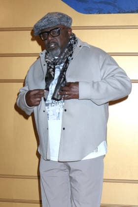 USA - The Neighborhood Series Wrap Party - Studio City LOS ANGELES - FEB 19: Cedric The Entertainer at The Neighborhood Series Wrap Party at the Radford Studios on February 19, 2026 in Studio City, CA Studio City CA USA  Copyright: xKathyxHutchinsx xHutchinsxPhotox