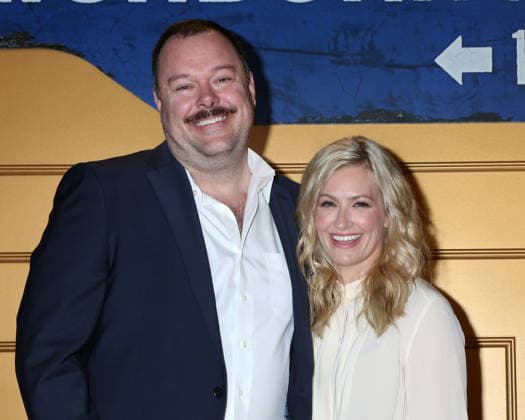USA - The Neighborhood Series Wrap Party - Studio City LOS ANGELES - FEB 19: Michael Gladis, Beth Behrs at The Neighborhood Series Wrap Party at the Radford Studios on February 19, 2026 in Studio City, CA Studio City CA USA  Copyright: xKathyxHutchinsx xHutchinsxPhotox