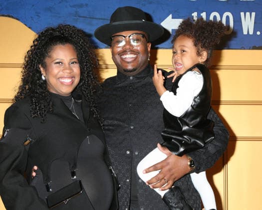 USA - The Neighborhood Series Wrap Party - Studio City LOS ANGELES - FEB 19: Sarah Francis Jones, Marcel Spears, Nola Spears at The Neighborhood Series Wrap Party at the Radford Studios on February 19, 2026 in Studio City, CA Studio City CA USA  Copyright: xKathyxHutchinsx xHutchinsxPhotox