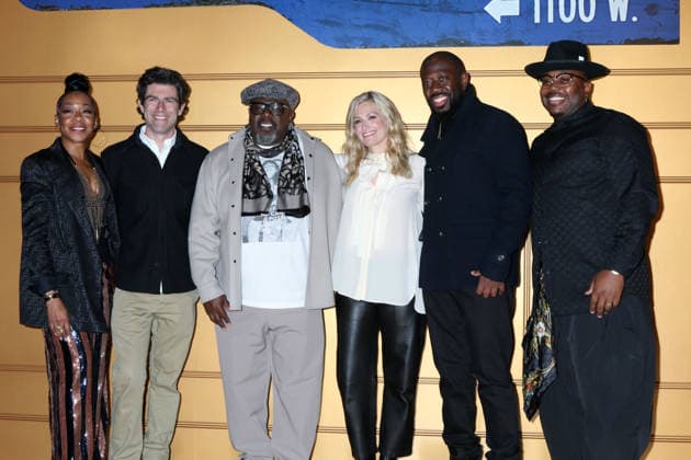 USA - The Neighborhood Series Wrap Party - Studio City LOS ANGELES - FEB 19: Tichina Arnold, Max Greenfield, Cedric the Entertainer, Beth Behrs, Sheaun McKinney, Marcel Spears at The Neighborhood Series Wrap Party at the Radford Studios on February 19, 2026 in Studio City, CA Studio City CA USA  Copyright: xKathyxHutchinsx xHutchinsxPhotox