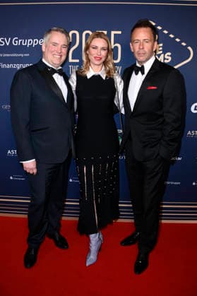 Spencer Chaplin, Kiera Chaplin und Stefan Kiwit beim 99Fire Films Award während der Berlinale 2026 in der Astor Film Lounge. Berlin, 19.02.2026