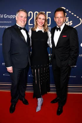 Spencer Chaplin, Kiera Chaplin und Stefan Kiwit beim 99Fire Films Award während der Berlinale 2026 in der Astor Film Lounge. Berlin, 19.02.2026