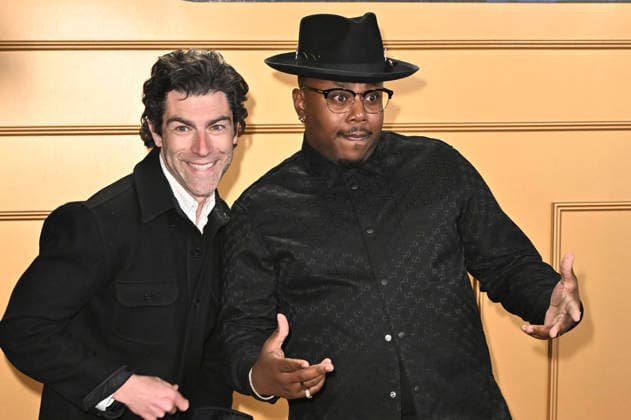 Marcel Spears und Max Greenfield bei der Staffel Finale Party zur CBS Serie The Neighborhood im Radford Studio Center. Los Angeles, 19.02.2026