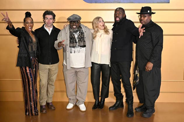 Tichina Arnold, Max Greenfield, Cedric the Entertainer, Beth Behrs, Sheaun McKinney und Marcel Spears bei der Staffel Finale Party zur CBS Serie The Neighborhood im Radford Studio Center. Los Angeles, 19.02.2026