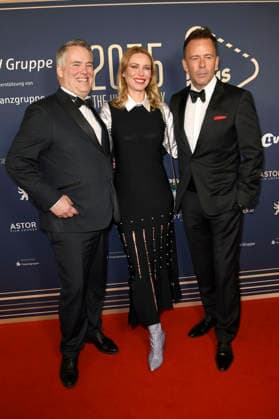 Spencer Chaplin, Kiera Chaplin und Stefan Kiwit beim 99Fire Films Award während der Berlinale 2026 in der Astor Film Lounge. Berlin, 19.02.2026