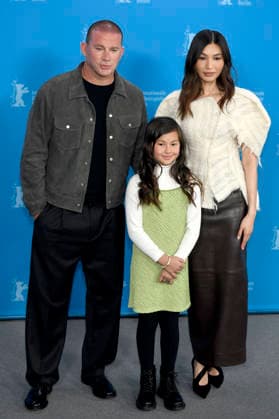 Channing Tatum, Mason Reeves und Gemma Chan beim Photocall zum Kinofilm Josephine auf der Berlinale 2026 76. Internationale Filmfestspiele Berlin im Hotel Grand Hyatt. Berlin, 20.02.2026