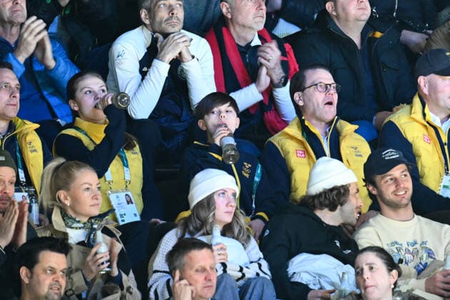 Winter Olympics - Swedish Royal Family At Ice Hockey Match Canada v Finland Princess Estelle, prince Oscar and prince Daniel of Sweden in the stands during the men s ice hockey semifinal between Canada and Finland during the 2026 Winter Olympics, in Milan, Italy on February 20, 2026. Photo by JMP ABACAPRESS.COM Milan Italy  Copyright: xJMP ABACAx