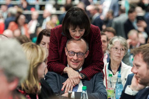 Europa, Deutschland, Baden-Württemberg: 38. Bundesparteitag der CDU Deutschlands in der Messe Stuttgart am 20.02.2026; Bundesvorsitzender der CDU & Bundeskanzler Friedrich Merz mit seiner Ehefrau Charlotte Merz *** Europe, Germany, Baden Württemberg 38 Federal Party Conference of the CDU of Germany at Messe Stuttgart on 20 02 2026 Federal Chairman of the CDU Federal Chancellor Friedrich Merz with his wife Charlotte Merz Copyright: xLUKAxKOLANOVICx