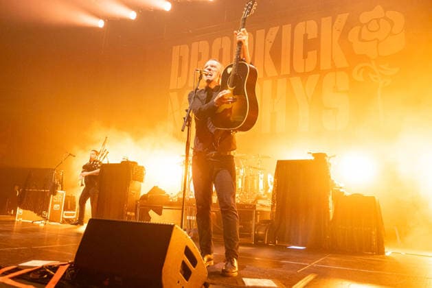 February 19, 2026, Austin, Texas: Celtic Punk legends, Dropkick Murphys, perform to a Sold-out audience on their St Patrick s Day Tour at The ACL Moody Theater in Austin, Texas on February 19th, 2026 (02 19 26). Photo of JEFF DAROSA. Austin  - ZUMAm222 20260219_zap_m222_009 Copyright: xMichaelxMullenixx