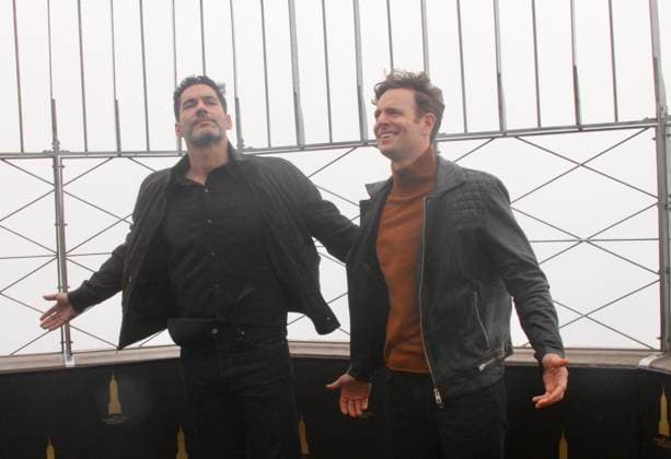 RECORD DATE NOT STATED Tom Ellis and Nick Gehlfuss visit the Empire State Building Observatory for a photo opportunity. (NEW)Tom Ellis and Nick Gehlfuss visit the Empire State Building Observatory for a photo opportunity. February 20, 2026, New York, USA: (L-R) Tom Ellis and Nick Gehlfuss visit the Empire State Building Observatory for a photo opportunity to celebrate the premiere of CBS™ new drama from Wolf Entertainment, CIA. Credit: Niyi Fote Thenews2 (Foto: Niyi Fote Thenews2 imago images) Tom Ellis and Nick Gehlfuss visit the Empire State Building Observatory for a photo opportunity.  Copyright: xNiyixFotex