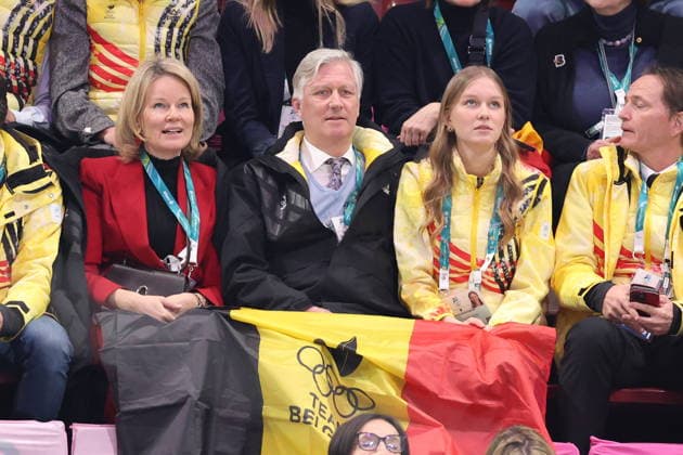 Winter Olympics - Belgium Royal Family at Ice Skating Arena (L-R) Queen Mathilde, King Philippe Filip of Belgium and Princess Eleonore during the Short Track Speed Skating Women s 1500m on day fourteen of the Milano Cortina 2026 Winter Olympic games at Milano Speed Skating Stadium on February 20, 2026 in Milan, Italy. Photo by Alexis Jumeau ABACAPRESS.COM Milan Italy  Copyright: xJumeauxAlexis ABACAx