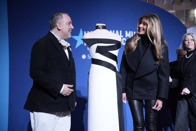 Melania Trump presents her Inaugural Gown - Washington US First Lady Melania Trump presents her 2025 inaugural gown to the Smithsonian First Ladies Collection at the National Museum of American History in Washington on February 20, 2026. The gown, designed by French American fashion and costume designer Herve Pierre, was worn by the First Lady during the 2025 inaugural balls. Photo by Yuri Gripas ABACAPRESS.COM Washington DC United States  Copyright: xGripasxYuri ABACAx