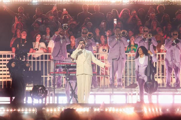 SaO PAULO, SP - 20.02.2026: SHOW BAD BUNNY EM SaO PAULO - Puerto Rican singer Bad Bunny makes his first appearance in Brazil this Friday (20) in Sao Paulo at Allianz Parque with the show of his world tour & 39;DeBÃ TiRAR MaS FOToS& 39;. x2891573x  YurixMurakami