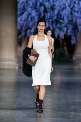 February 20, 2026, London, United Kingdom: A model walks the runway at the Mithridate show during London Fashion Week February 2026 at the Tate Britain London United Kingdom - ZUMAs197 20260220_aaa_s197_285 Copyright: xLounisxTiarx