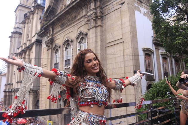 RIO DE JANEIRO, RJ - 21.02.2026: MEGA BLOCO DA ANITTA NO RJ - Anitta performed at Mega Bloco this Saturday (21), in downtown Rio de Janeiro. x2891993x  CarlosxEliasxJunior
